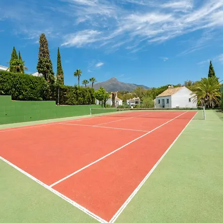 Holiday home Charming Two Bedroom House *